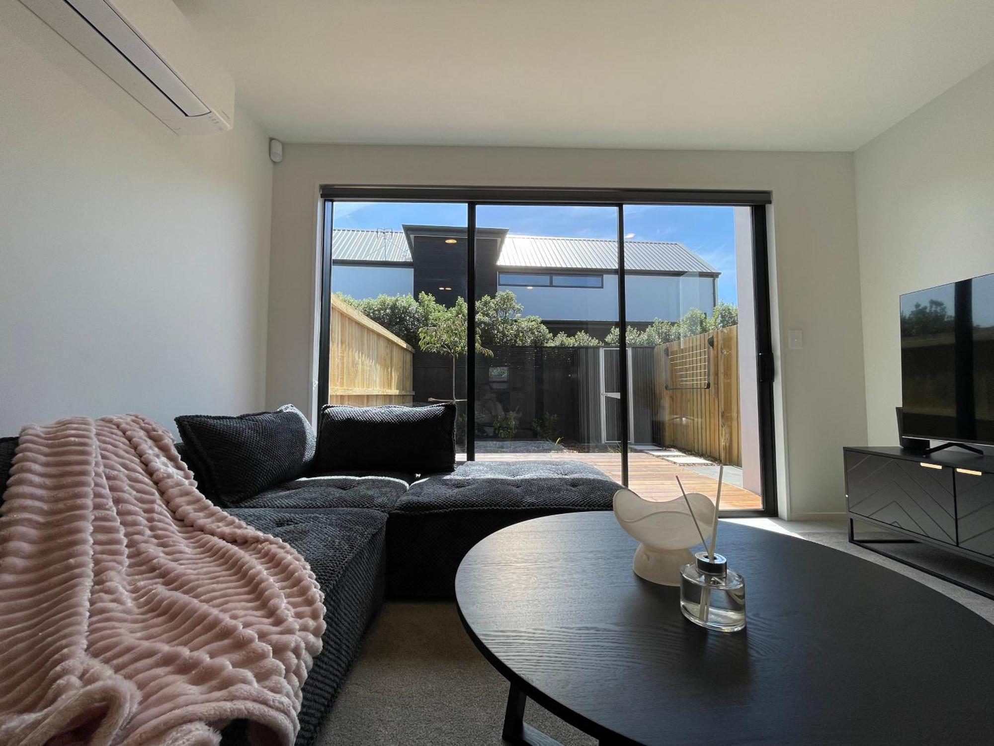 Luxury 2 Bedroom Townhouse Opposite Merivale Mall Christchurch Buitenkant foto