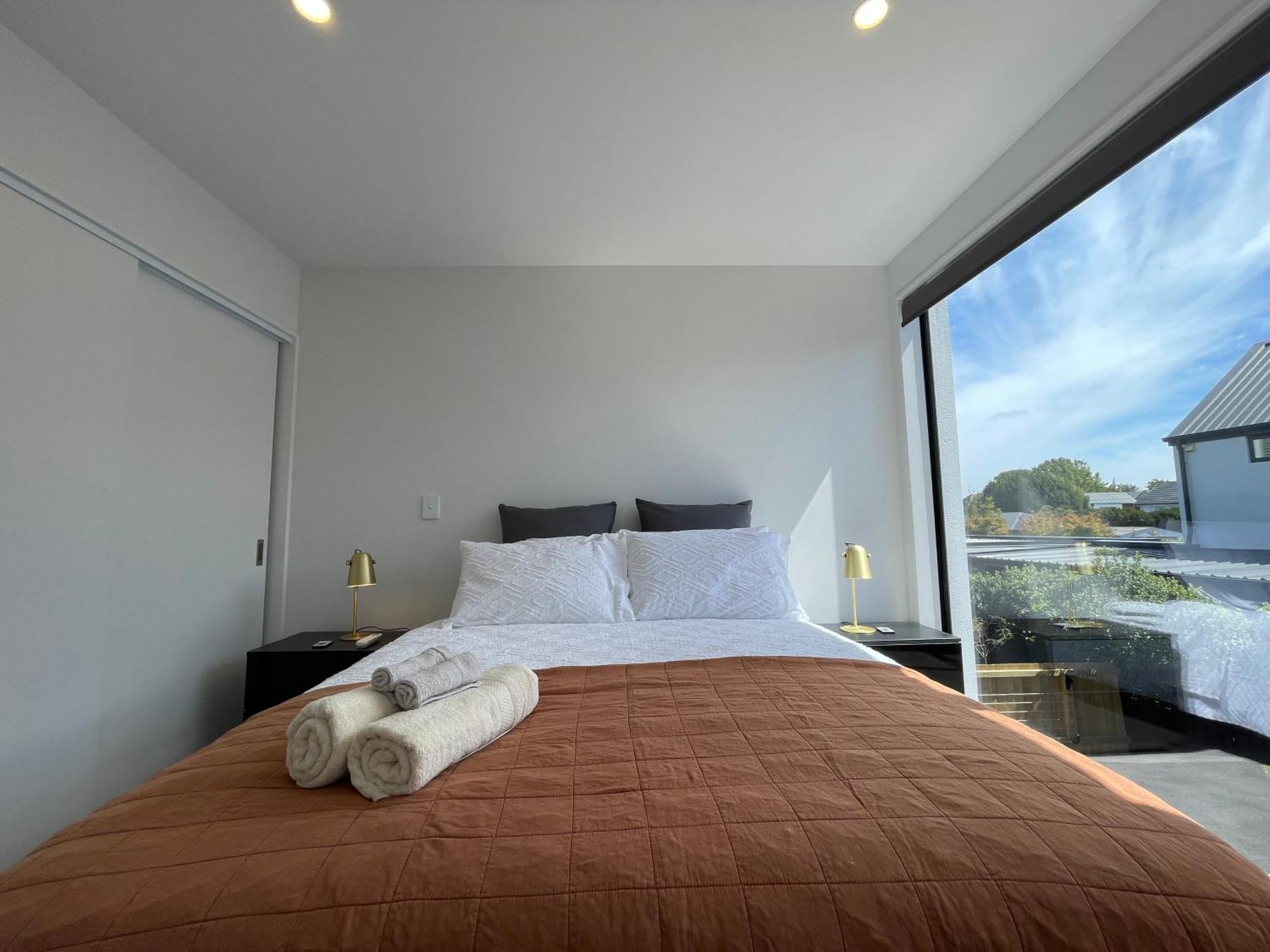 Luxury 2 Bedroom Townhouse Opposite Merivale Mall Christchurch Buitenkant foto