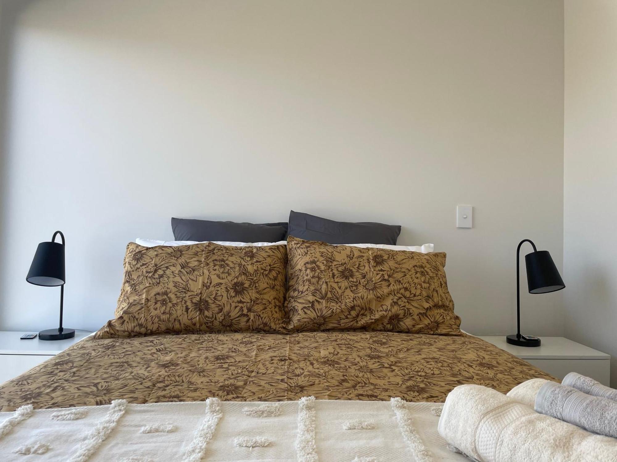 Luxury 2 Bedroom Townhouse Opposite Merivale Mall Christchurch Buitenkant foto