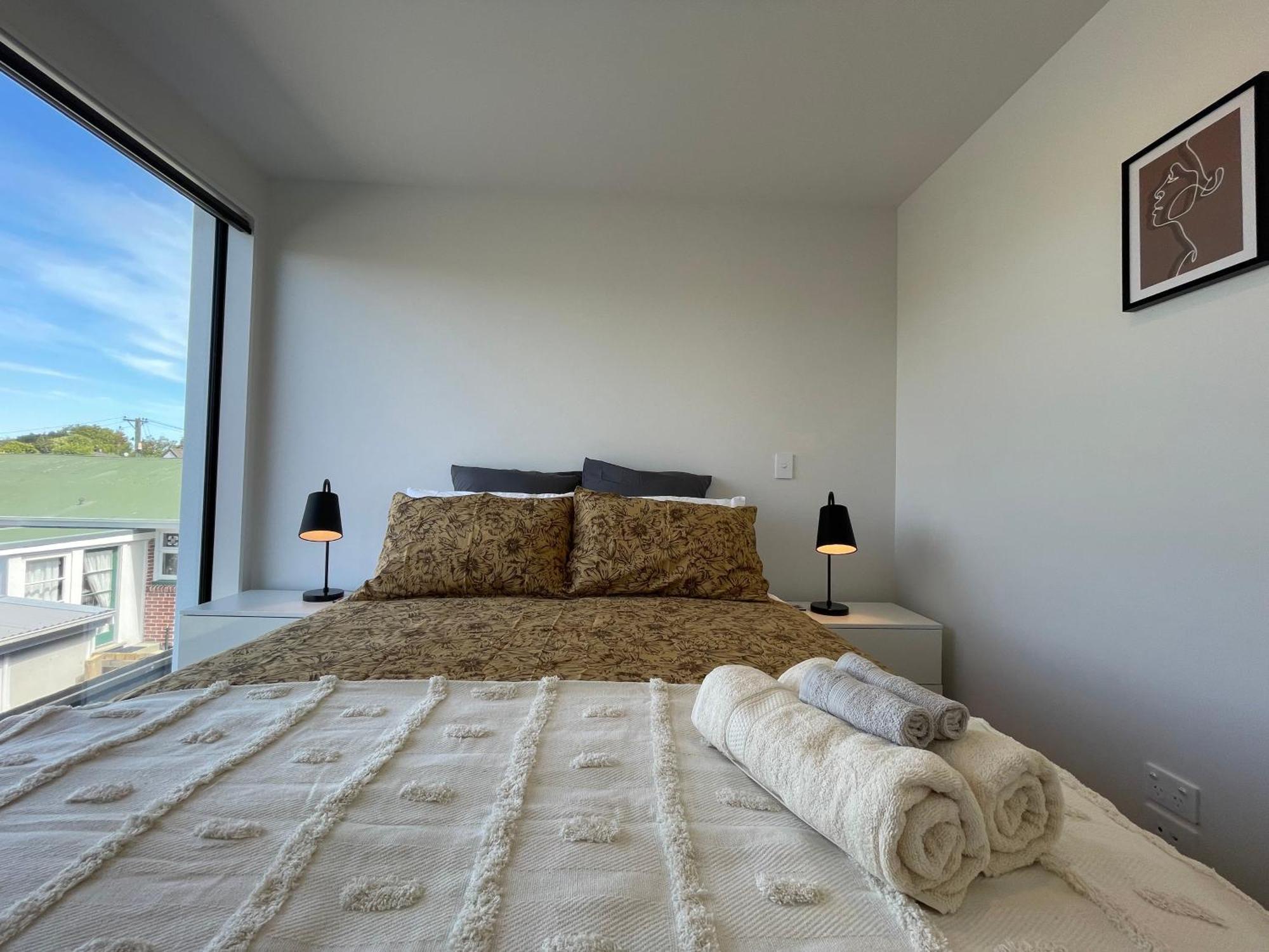 Luxury 2 Bedroom Townhouse Opposite Merivale Mall Christchurch Buitenkant foto